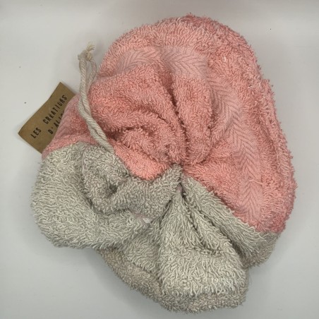 Fleur de douche bicolore rose et beige