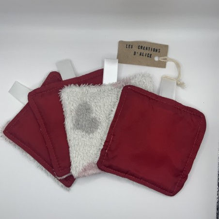 Photo du lot de 4 cotons lavables Rouge Love etalé